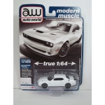 Auto World 1:64 Dodge Challenger Hellcat 2018 white knuckle